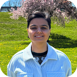 Tandis Foadi, Administrative Assistant